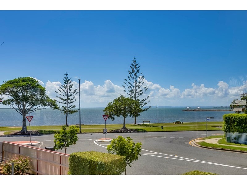 5 Berrima Street, Wynnum QLD 4178