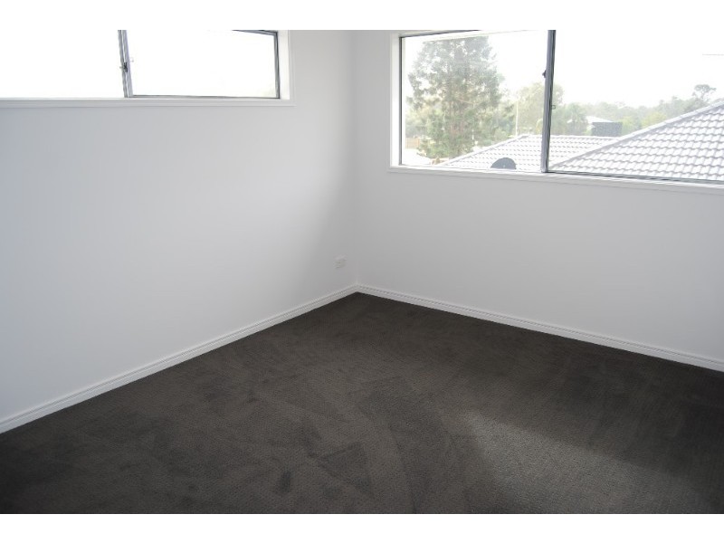 11 Sylvateere Crescent, Wakerley QLD 4154