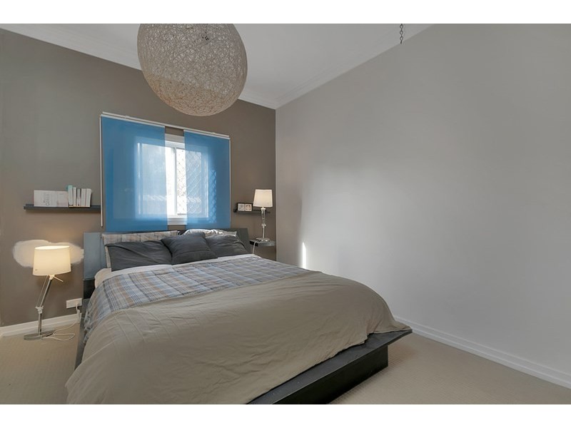 7 Smythes Avenue, Wynnum QLD 4178