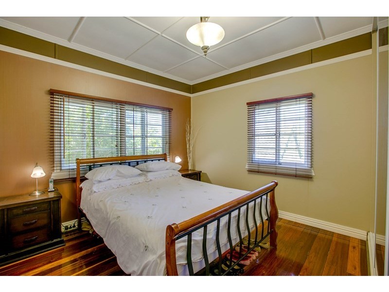 28 Wassell Street, Wynnum QLD 4178