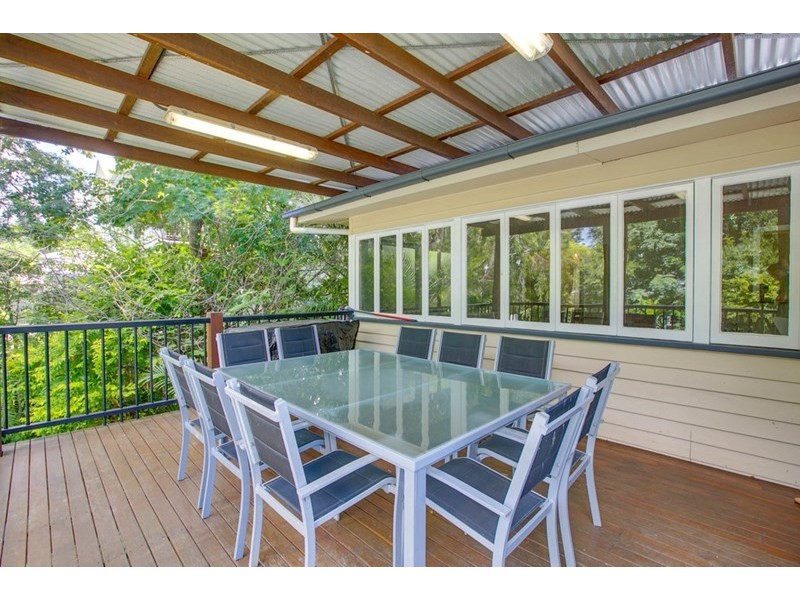 28 Wassell Street, Wynnum QLD 4178