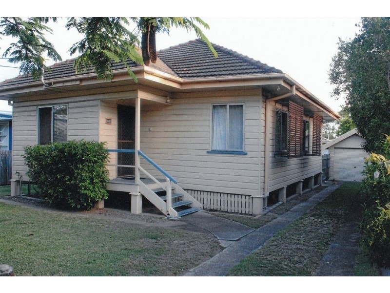 78 Moreton Avenue, Wynnum QLD 4178