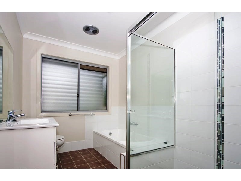 45 Jellicoe Street, Manly West QLD 4179