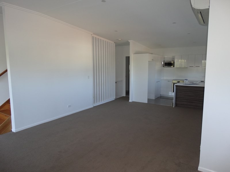 7/39 Yamboyna Street, Manly QLD 4179