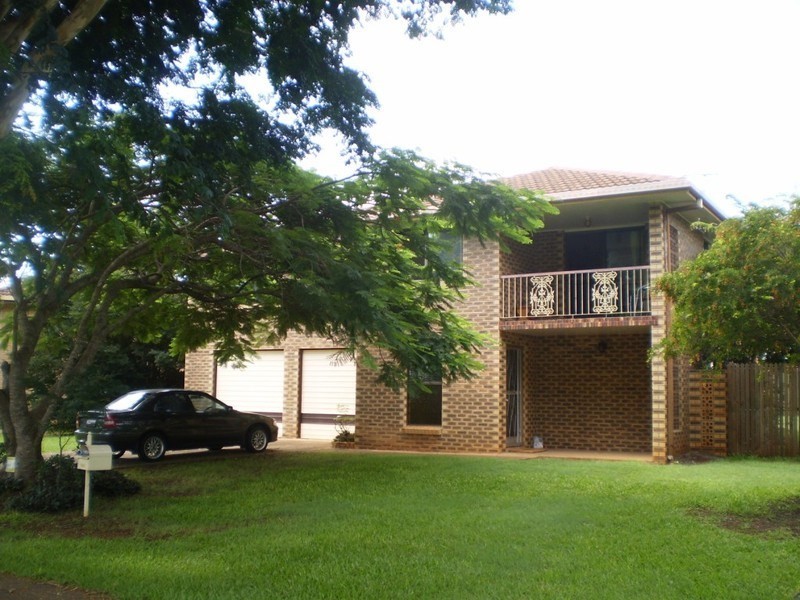 30 Catamaran Street, Manly West QLD 4179