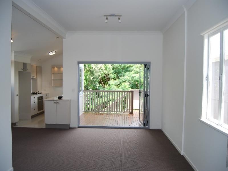 119 Melville Terrace, Manly QLD 4179