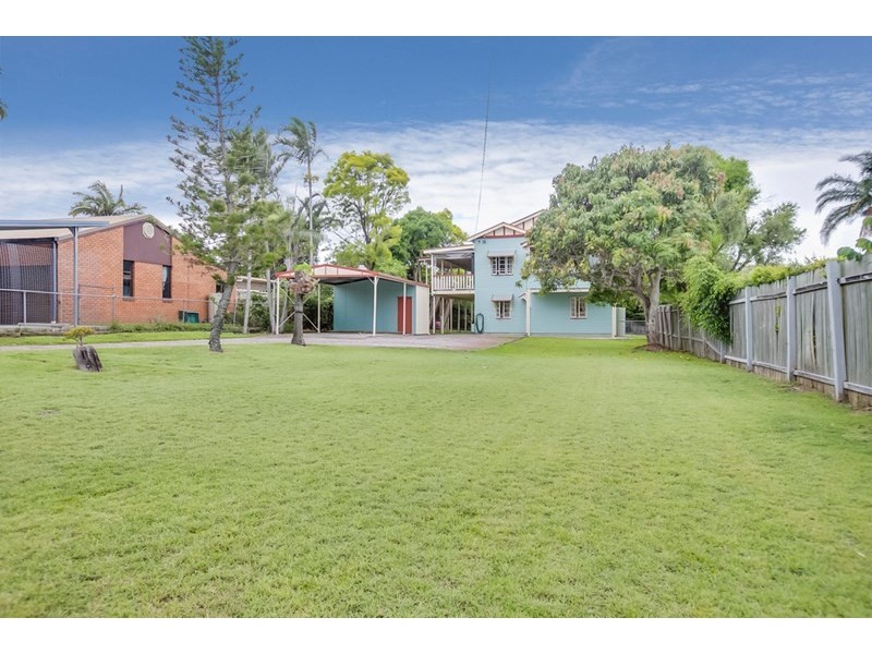 2105 Wynnum Road, Wynnum West QLD 4178