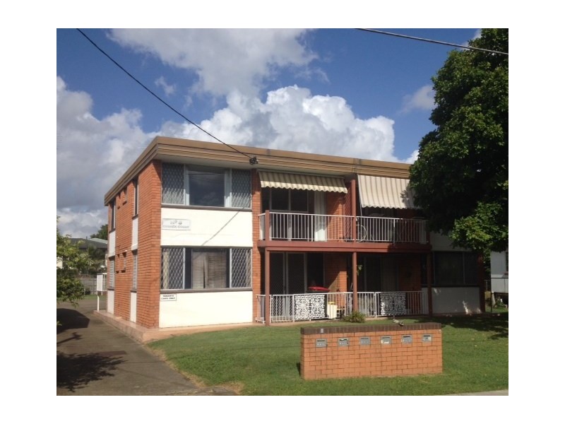 4/8 Cusack Parade, Wynnum QLD 4178