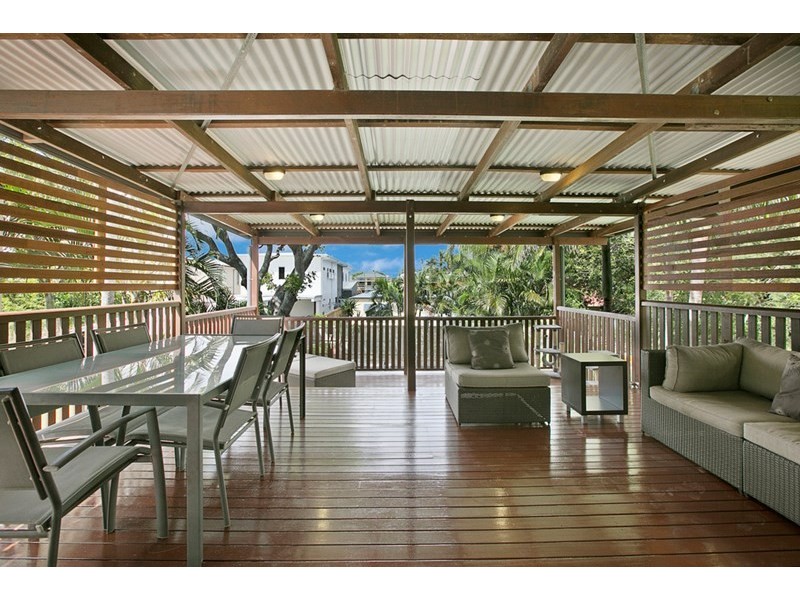 32 Orallo Street, Lota QLD 4179