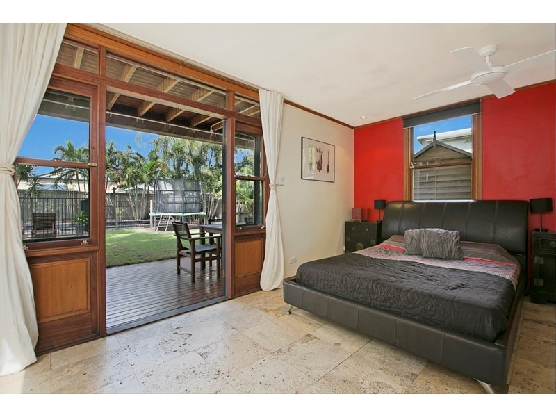 32 Orallo Street, Lota QLD 4179