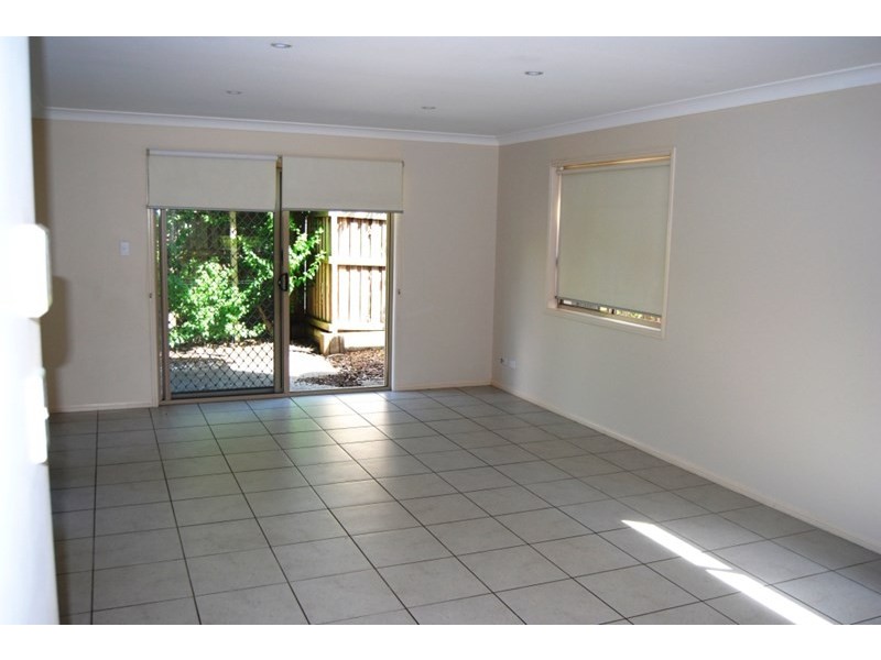 27/24 Tallis Street, Wakerley QLD 4154