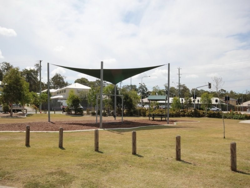 27/24 Tallis Street, Wakerley QLD 4154