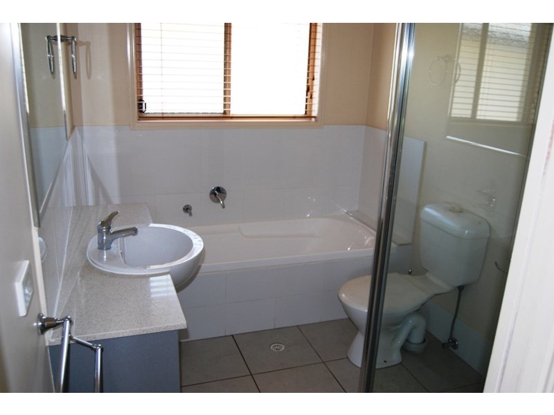 27/24 Tallis Street, Wakerley QLD 4154