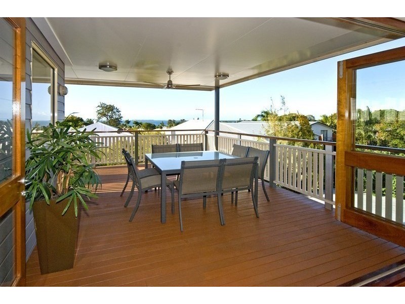 92 Kingsley Terrace, Manly QLD 4179