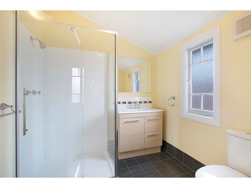 15A PATTERSON Street, Wynnum QLD 4178