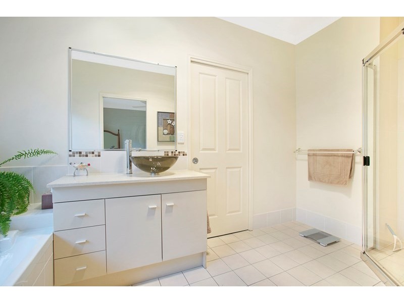 203-209 Rossmore Road, Chambers Flat QLD 4133