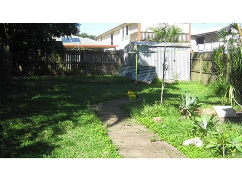 18 Strawberry Road, Manly West QLD 4179