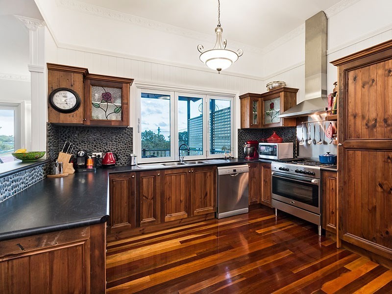 38 Ryder Street, Wynnum QLD 4178