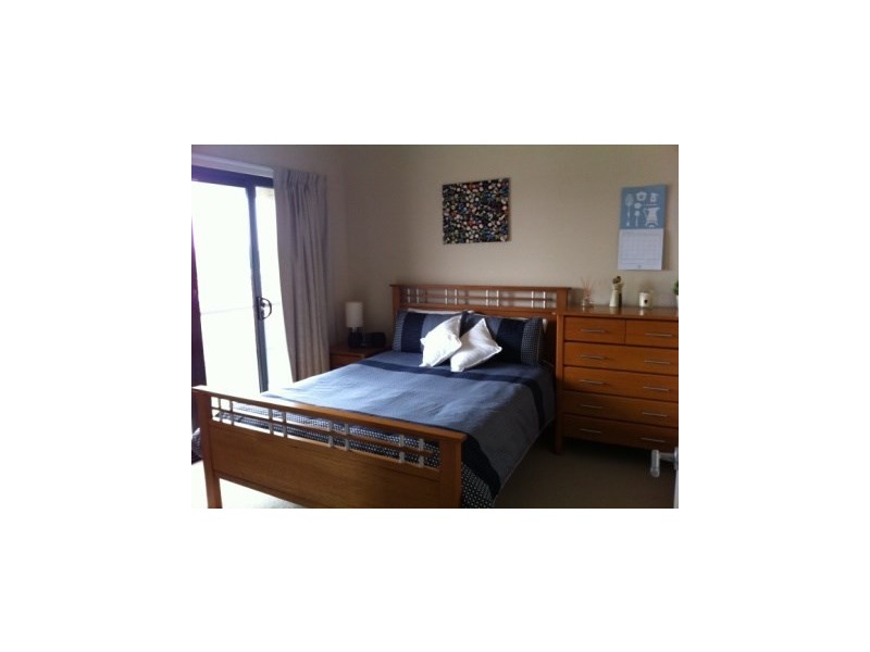 3/6 Emsworth Street, Wynnum QLD 4178