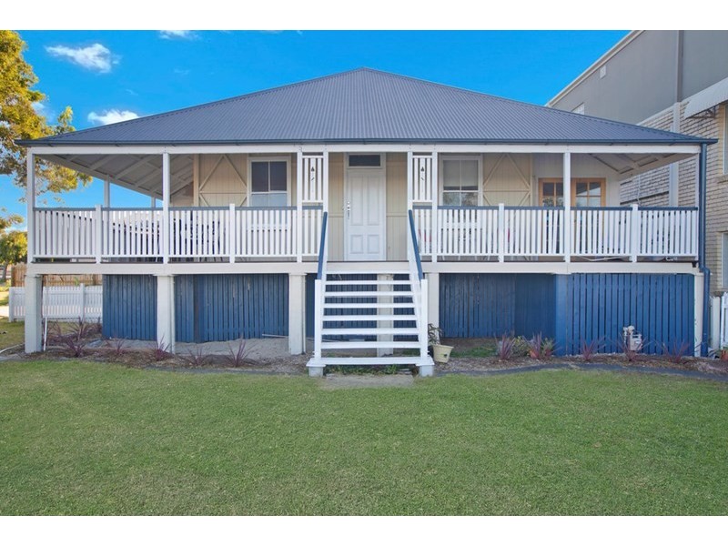 49 Waterloo Esplanade, Wynnum QLD 4178
