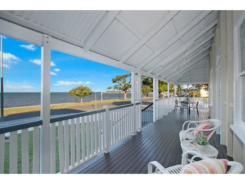 49 Waterloo Esplanade, Wynnum QLD 4178