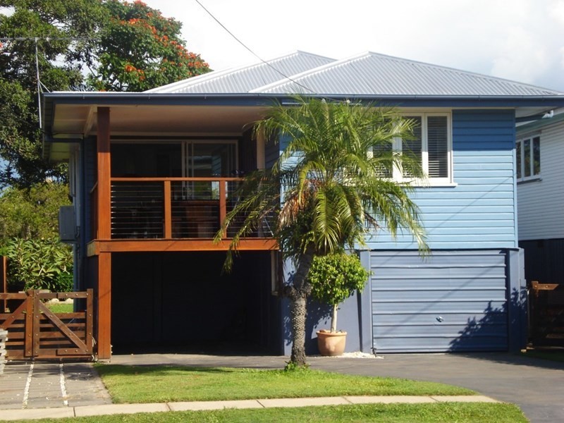 4 Alexander Street, Lota QLD 4179