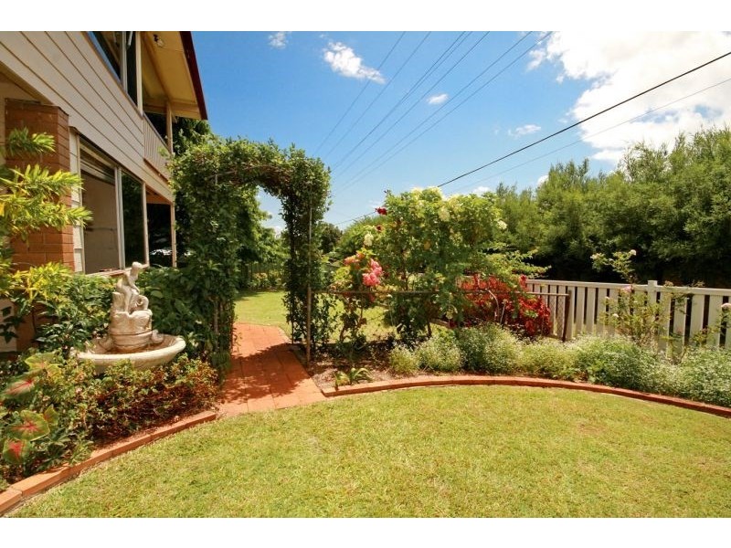 19 Lorelei Street, Manly West QLD 4179