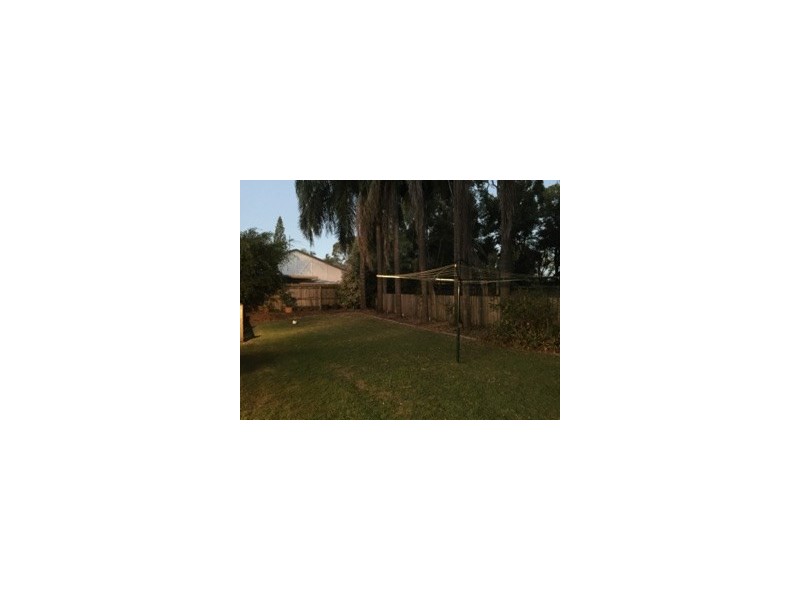 9 Russell Close, Wynnum West QLD 4178