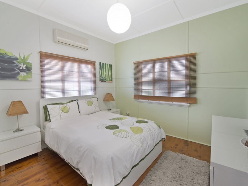 135 West Avenue, Wynnum QLD 4178