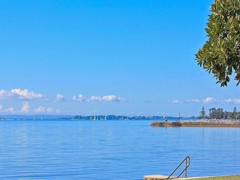 4/155 Wynnum Esplanade, Wynnum QLD 4178