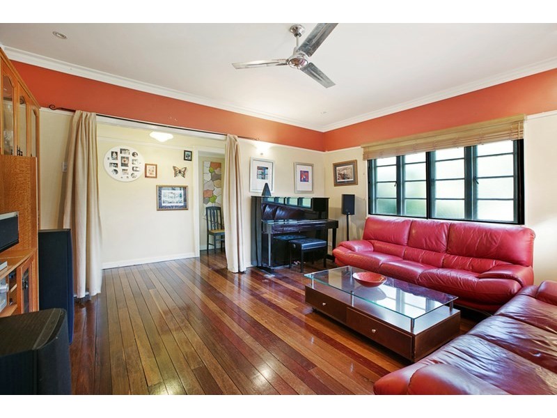 531 Tingal Road, Wynnum QLD 4178