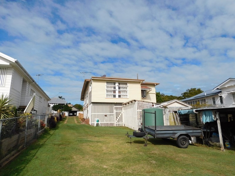 105 Walnut Street, Wynnum QLD 4178