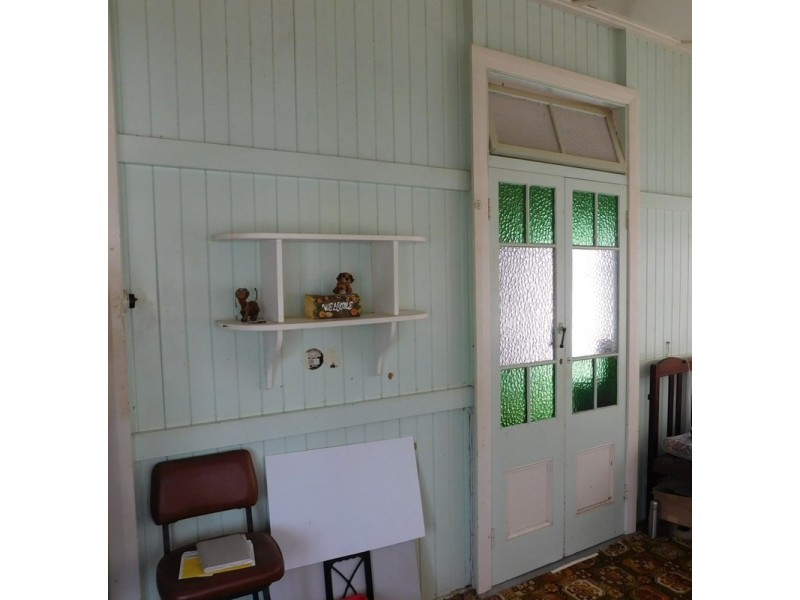 105 Walnut Street, Wynnum QLD 4178