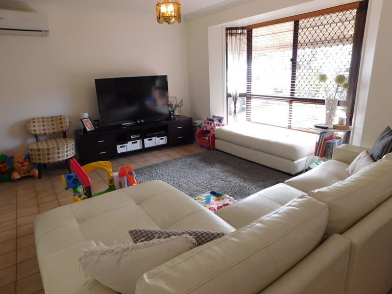 207 Randall Road, Wynnum West QLD 4178