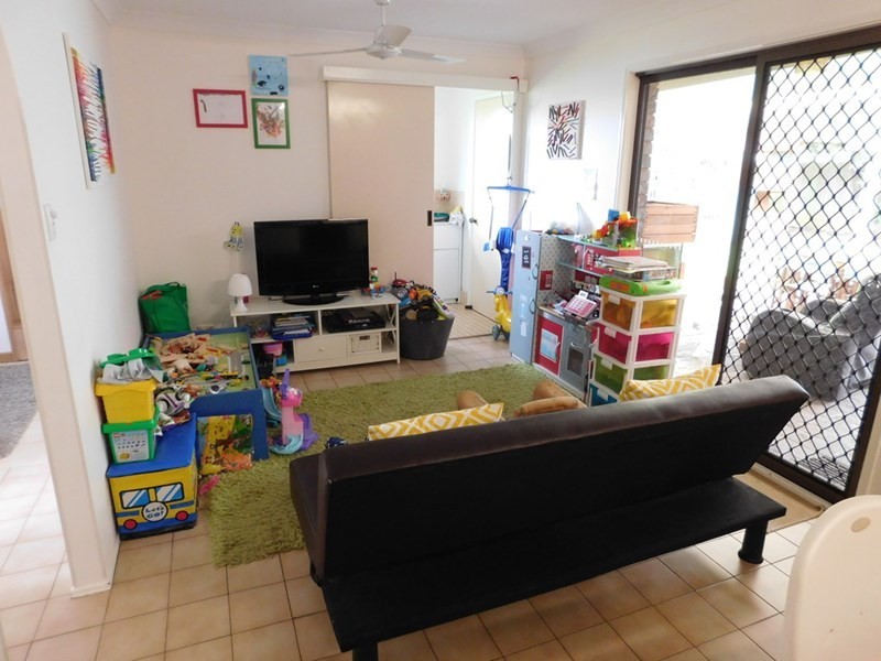 207 Randall Road, Wynnum West QLD 4178