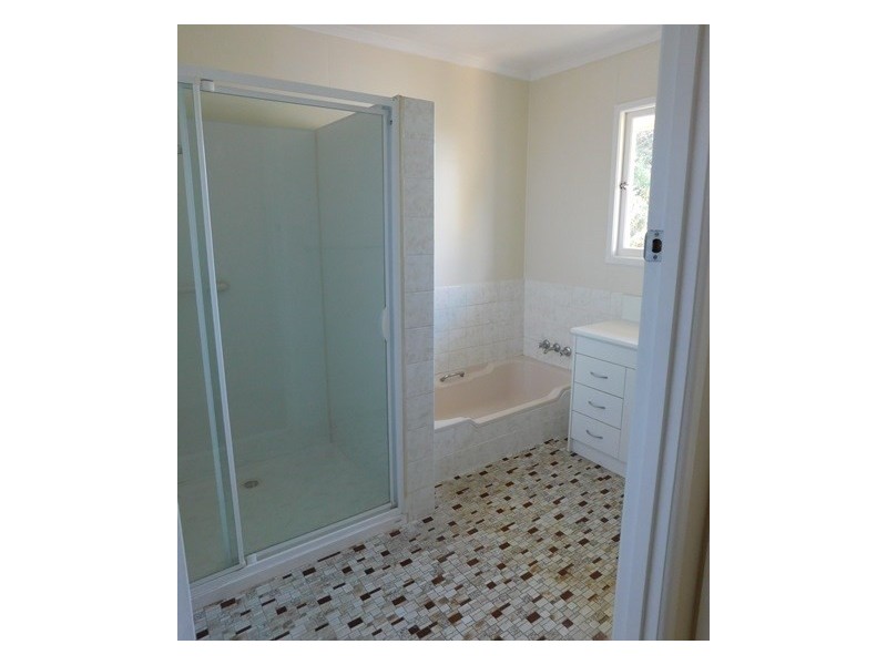 78 Chandos Street, Wynnum West QLD 4178