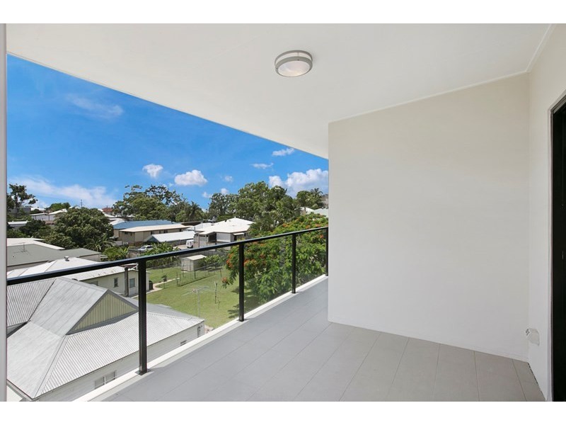 Unit  4/194 Mountjoy Terrace, Manly QLD 4179