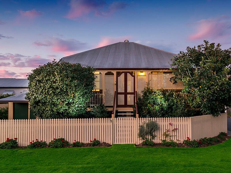 1 Akonna Street, Wynnum QLD 4178