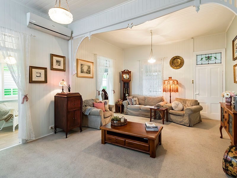 1 Akonna Street, Wynnum QLD 4178