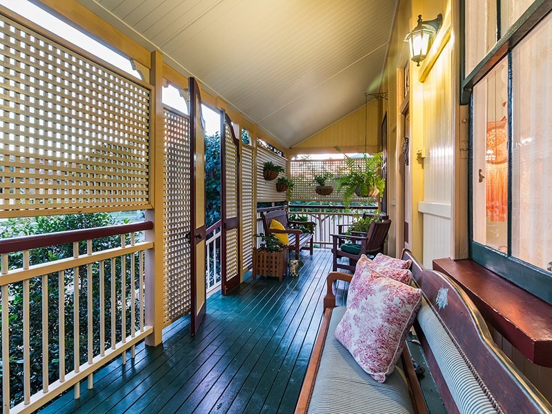 1 Akonna Street, Wynnum QLD 4178