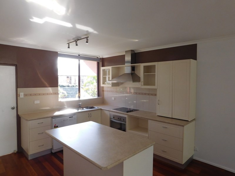 3/415 Esplanade, Manly QLD 4179