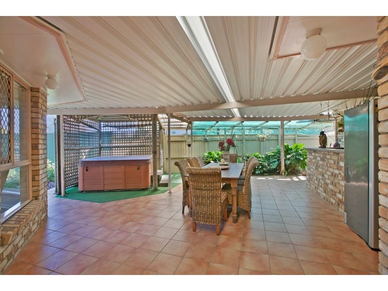 26 Lapworth Place, Manly West QLD 4179