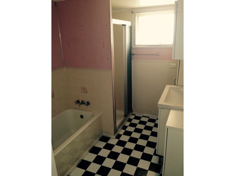 15 Pine Street, Wynnum QLD 4178