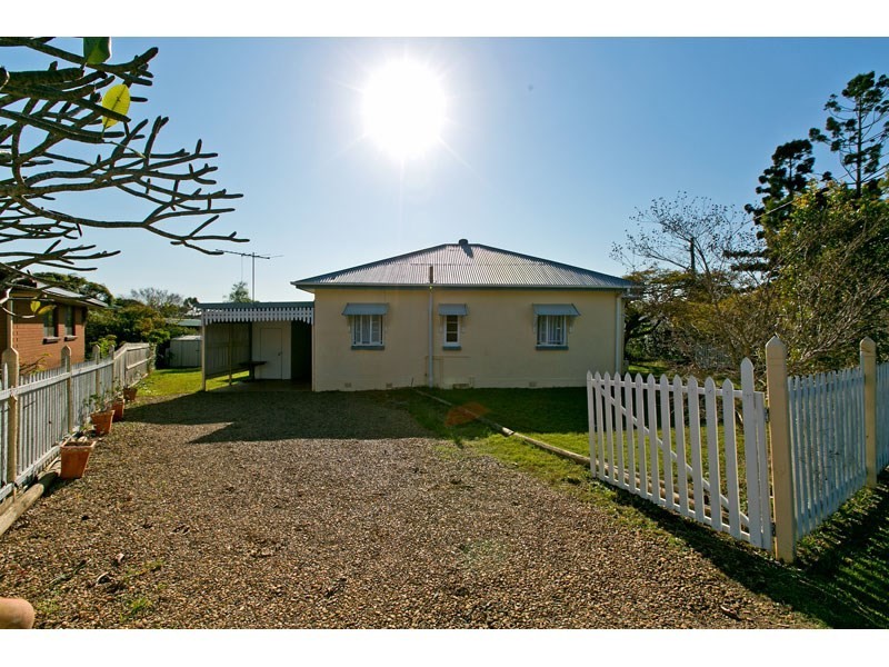 21 Elm Street, Wynnum QLD 4178