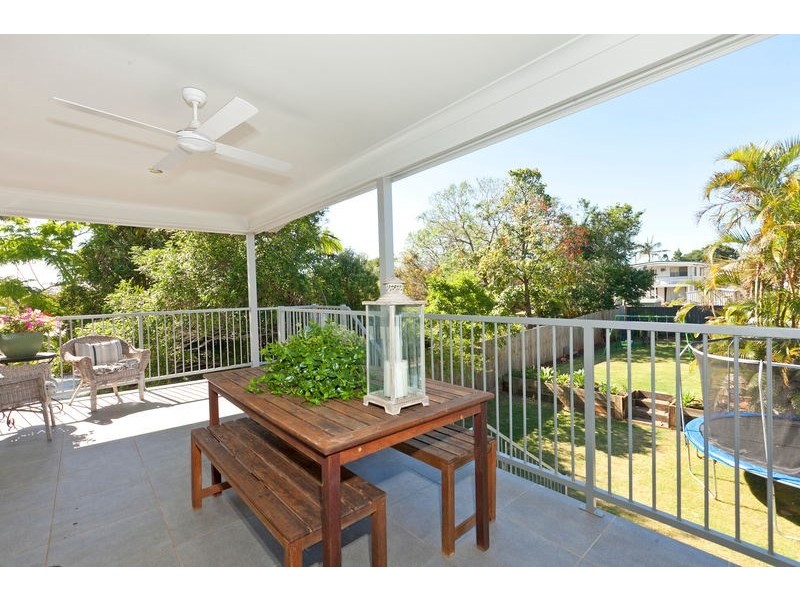 49 Haig Street, Wynnum West QLD 4178