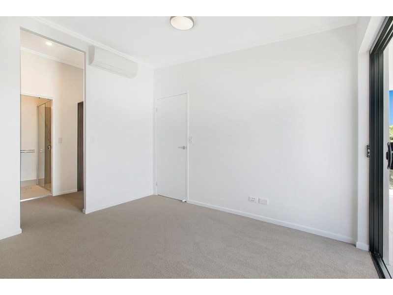 8/194 Mountjoy Terrace, Manly QLD 4179