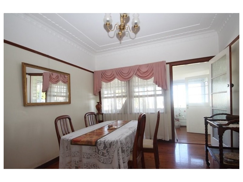 64 Manly Road, Manly West QLD 4179