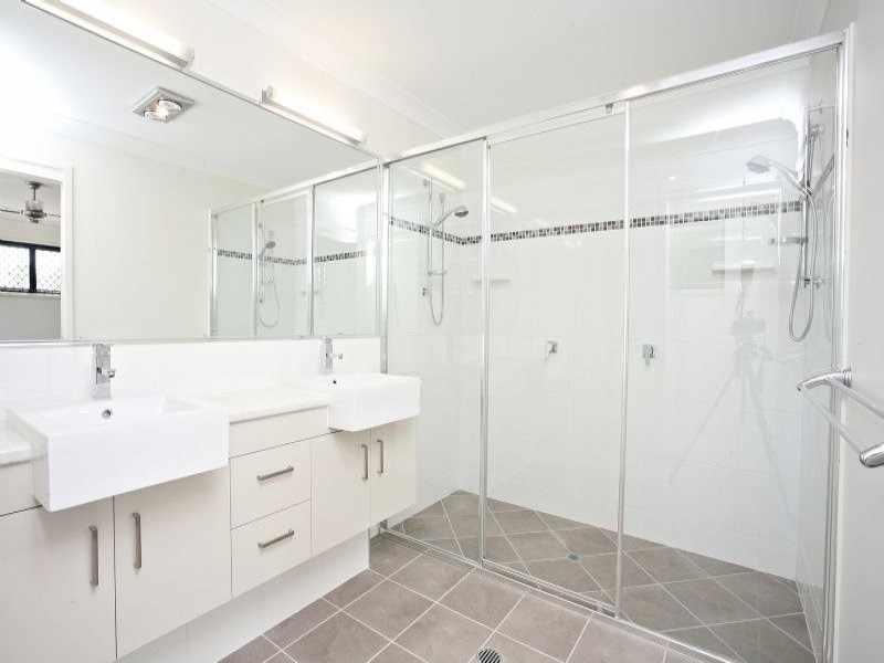 26 Shepherd Street, Wynnum QLD 4178