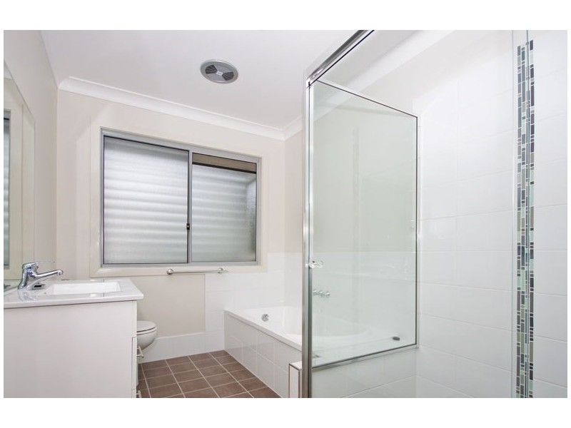 47 Jellicoe Street, Manly West QLD 4179