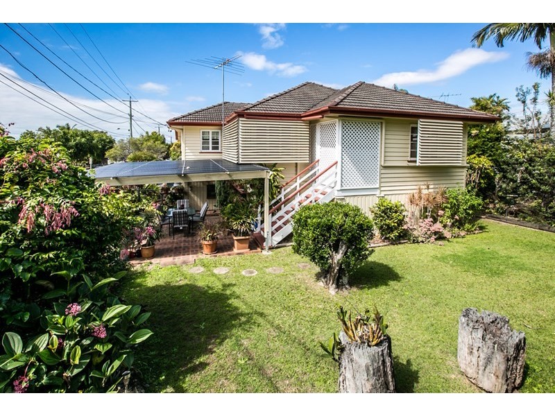 102 Boxgrove Avenue, Wynnum QLD 4178